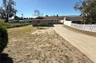 9920 Jurupa, Jurupa Valley, CA 92509 - Photo 13