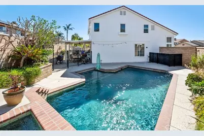 6223 Gretchen Court, Fontana, CA 92336 - Photo 35