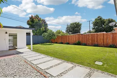 1205 English, Santa Ana, CA 92703 - Photo 33