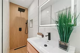 1205 English, Santa Ana, CA 92703 - Photo 15