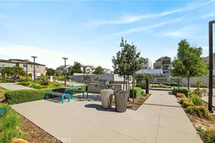 300 Tank, Irvine, CA 92618 - Photo 45