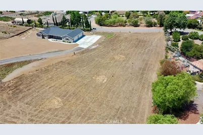 1916 Gray Rabbit Hollow, Fallbrook, CA 92028 - Photo 3