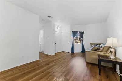 2036 E Jenner, Lancaster, CA 93535 - Photo 7