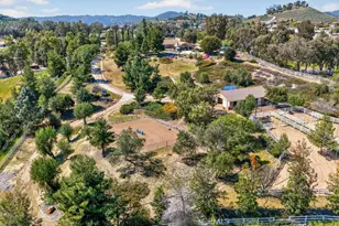 20765 Avenida Castilla, Murrieta, CA 92562 - Photo 59