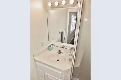 1560 Homewood Road #114-L, Seal Beach, CA 90740 - Photo 37