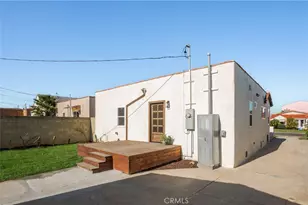 2014 W 84th St, Los Angeles, CA 90047 - Photo 39