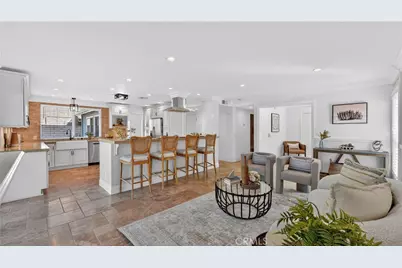 20261 Lighthouse, Huntington Beach, CA 92646 - Photo 11