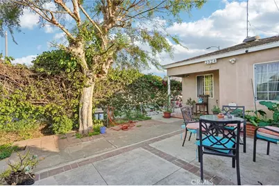 2324 E 108th, Los Angeles, CA 90059 - Photo 3