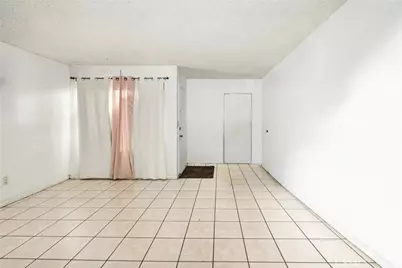 2171 Pomona, Costa Mesa, CA 92627 - Photo 3