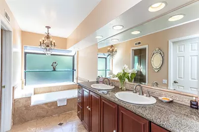 595 S Avenida Faro, Anaheim Hills, CA 92807 - Photo 19