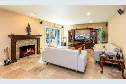 595 S Avenida Faro, Anaheim Hills, CA 92807 - Photo 9