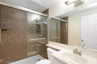 94 Greenfield, Irvine, CA 92614 - Photo 33