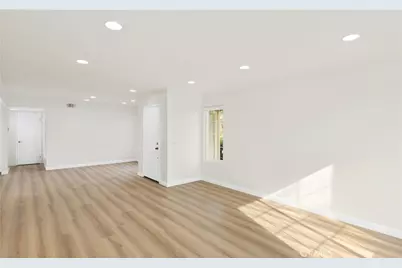 94 Greenfield, Irvine, CA 92614 - Photo 21