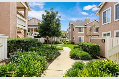 94 Greenfield, Irvine, CA 92614 - Photo 37