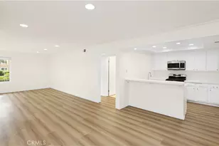 94 Greenfield, Irvine, CA 92614 - Photo 19