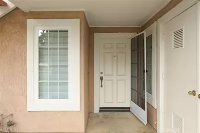 94 Greenfield, Irvine, CA 92614 - Photo 35