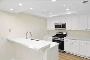 94 Greenfield, Irvine, CA 92614 - Photo 15