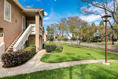 94 Greenfield, Irvine, CA 92614 - Photo 7