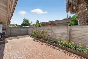 14802 Newport, Tustin, CA 92780 - Photo 23