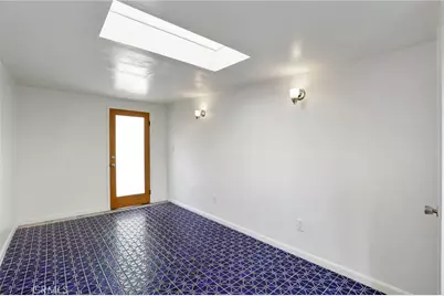 2008 Preston Ave, Los Angeles, CA 90026 - Photo 35