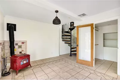 2008 Preston Ave, Los Angeles, CA 90026 - Photo 23