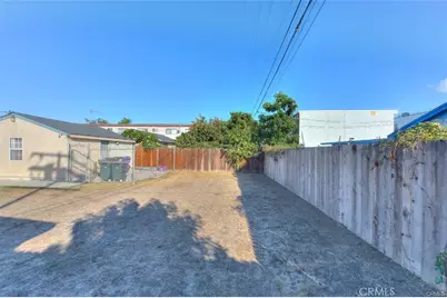 152 E Louise Street, Long Beach, CA 90805 - Photo 7