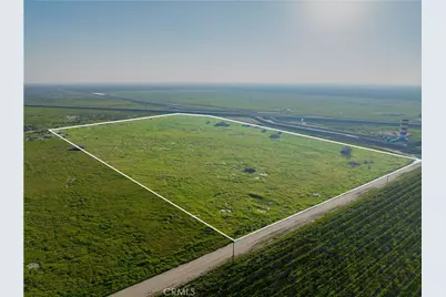 220 -45 Woollomes Avenue, Wasco, CA 93280 - Photo 7