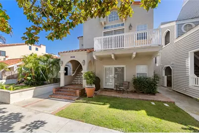 210 Glendora Avenue, Long Beach, CA 90803 - Photo 1