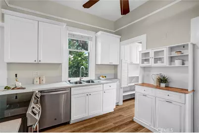 151 N Lincoln, Fullerton, CA 92831 - Photo 17