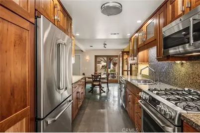 19081 Flagship Cir, Huntington Beach, CA 92648 - Photo 9