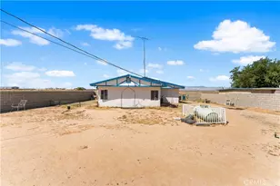 20116 Neuralia, California City, CA 93505 - Photo 15