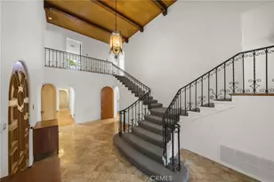 112 N Highland Ave, Los Angeles, CA 90036 - Photo 7