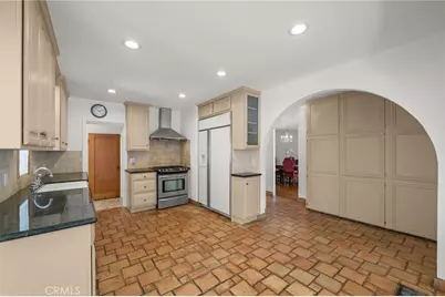112 N. Highland Ave, Los Angeles, CA 90036 - Photo 11
