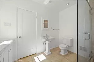 112 N Highland Ave, Los Angeles, CA 90036 - Photo 23