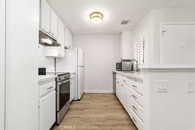 26176 Sanz #C, Mission Viejo, CA 92691 - Photo 7