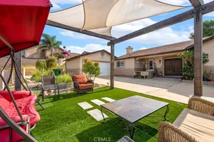 7233 Bel Air St, Corona, CA 92881 - Photo 23