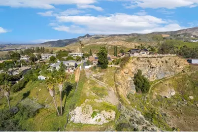 7233 Bel Air Street, Corona, CA 92881 - Photo 27