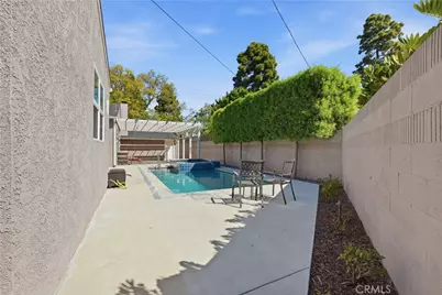 5640 E Parkcrest, Long Beach, CA 90808 - Photo 49