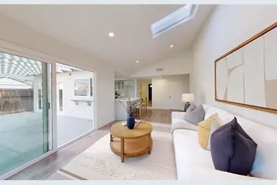14751 Foxcroft, Tustin, CA 92780 - Photo 17