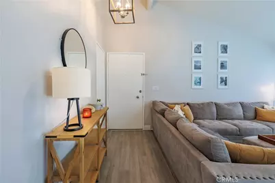 1422 Camelot Drive, Corona, CA 92882 - Photo 7