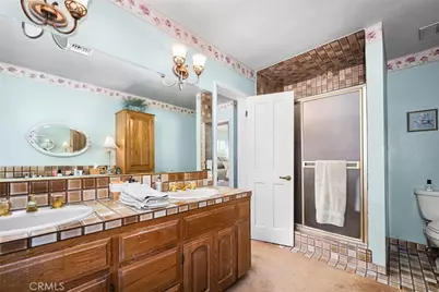 10253 Hopeland Avenue, Downey, CA 90241 - Photo 37