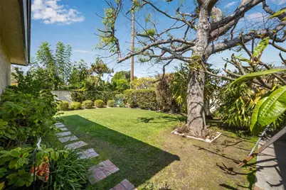 10253 Hopeland Avenue, Downey, CA 90241 - Photo 47