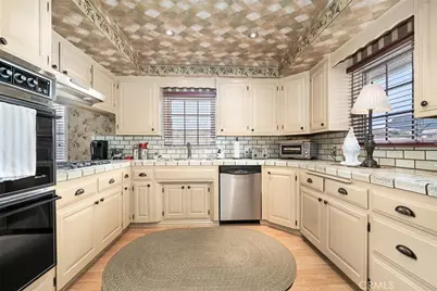 10253 Hopeland, Downey, CA 90241 - Photo 23