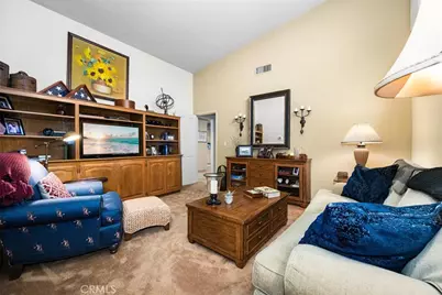 10253 Hopeland, Downey, CA 90241 - Photo 15