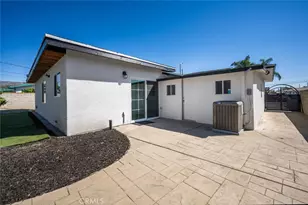 223 W Simmons Ave, Anaheim, CA 92802 - Photo 41