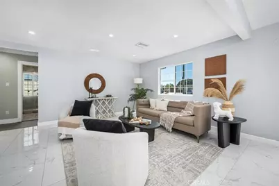 223 West Simmons Avenue, Anaheim, CA 92802 - Photo 7