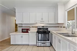 22838 Bear Valley, Apple Valley, CA 92308 - Photo 9