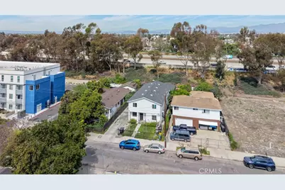 1645 E 117th, Los Angeles, CA 90059 - Photo 3