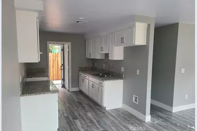 1645 E 117th, Los Angeles, CA 90059 - Photo 7