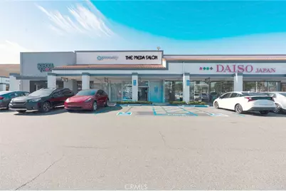 528 E First St #A, Tustin, CA 92780 - Photo 11